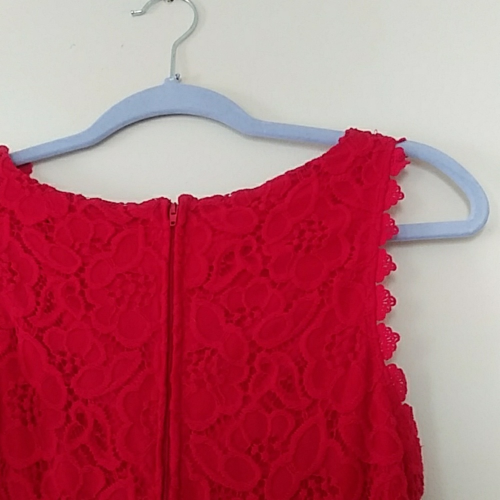 Dress - Picture 4 of 4